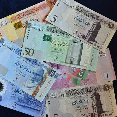 Libyan dinar (LYD) banknote
